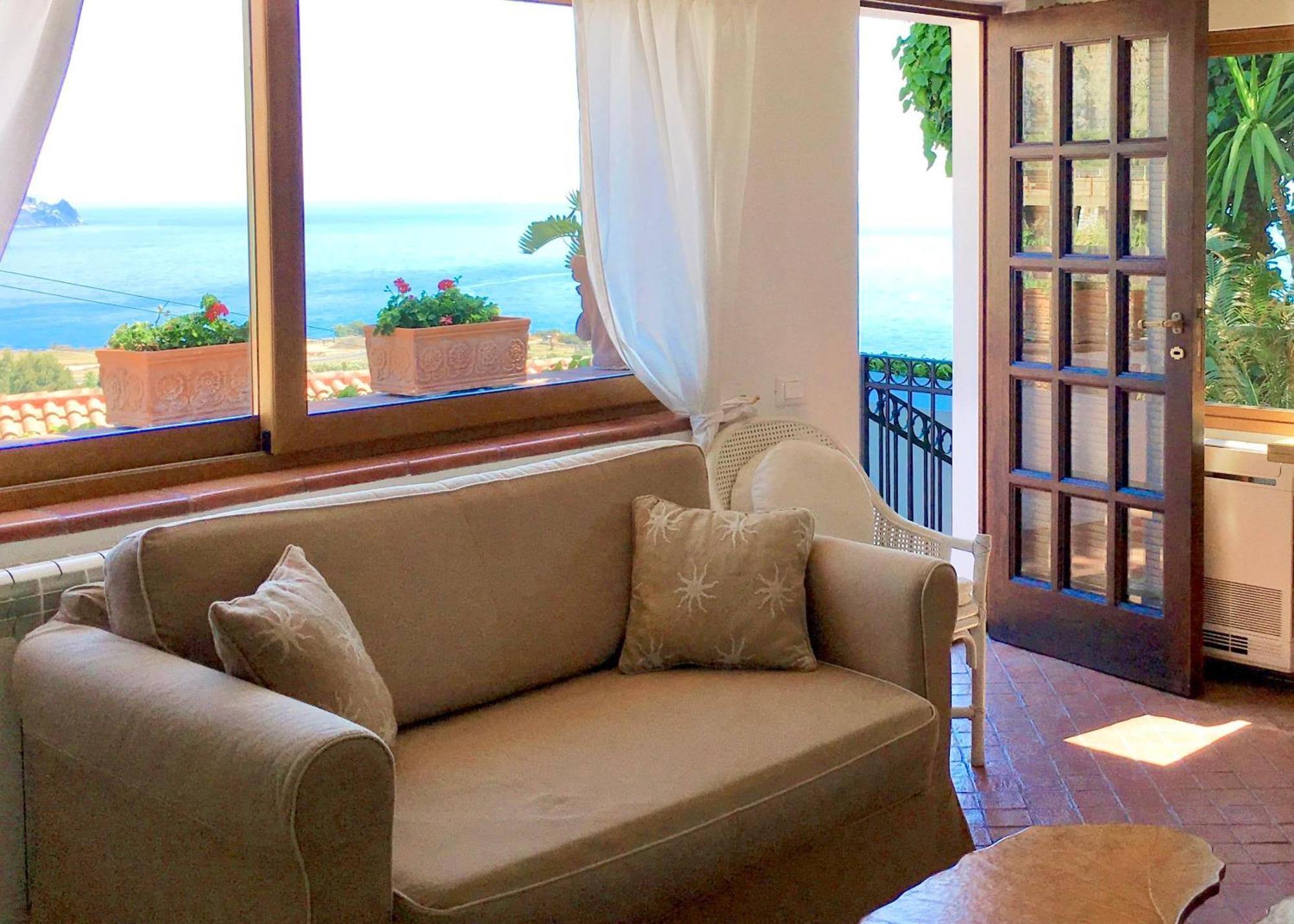 Villa Lou Taormina Private Villa With Panoramic Sea View Pool Exterior photo